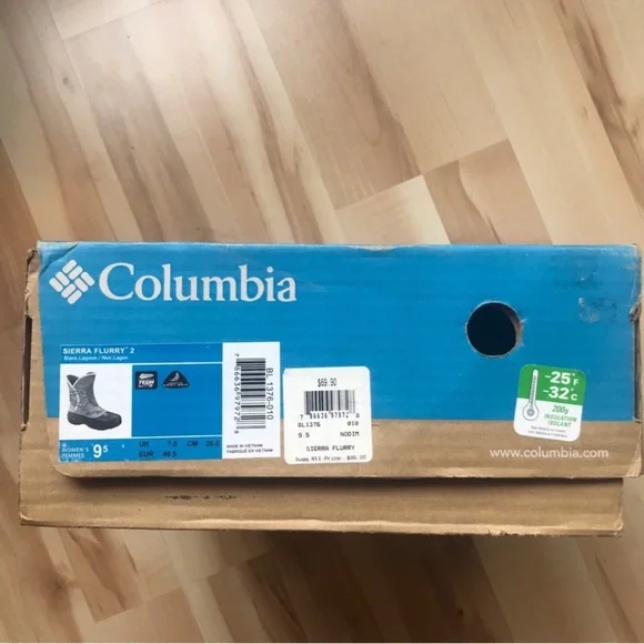 Columbia Silver & Black Slip On Winter Boots 9.5 - Picture 10 of 11